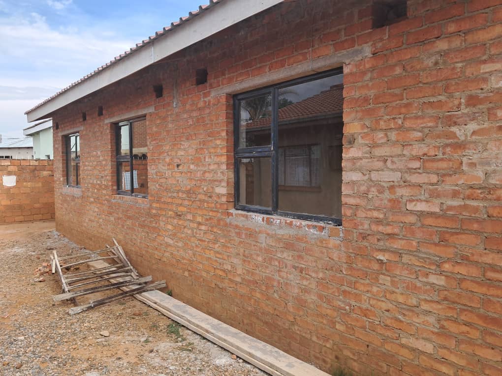 Corner Quoins and Masonry Bonding