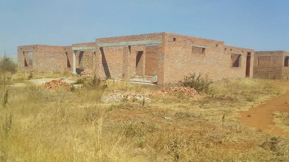 Multi-Room Superstructure and Veranda Beams
